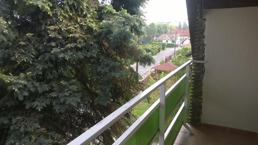 Eva vendégház Balatonlelle Exteriér fotografie